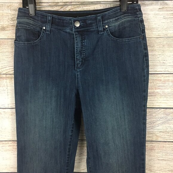 Chico's Fabulously Slimming Jeans Size 0 - Picture 2 of 12